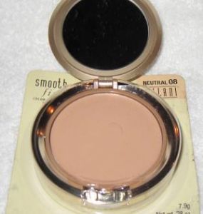 Milani Cream To Powder Smooth Finish Oil Free 08 Neutral Compact